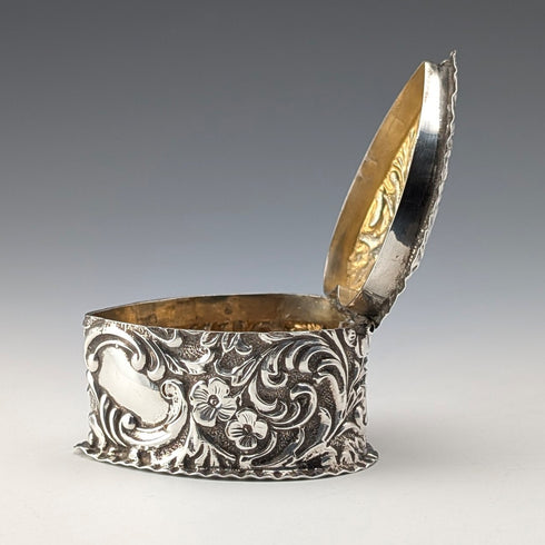 1892 年英國古董純銀心型盒 25 克